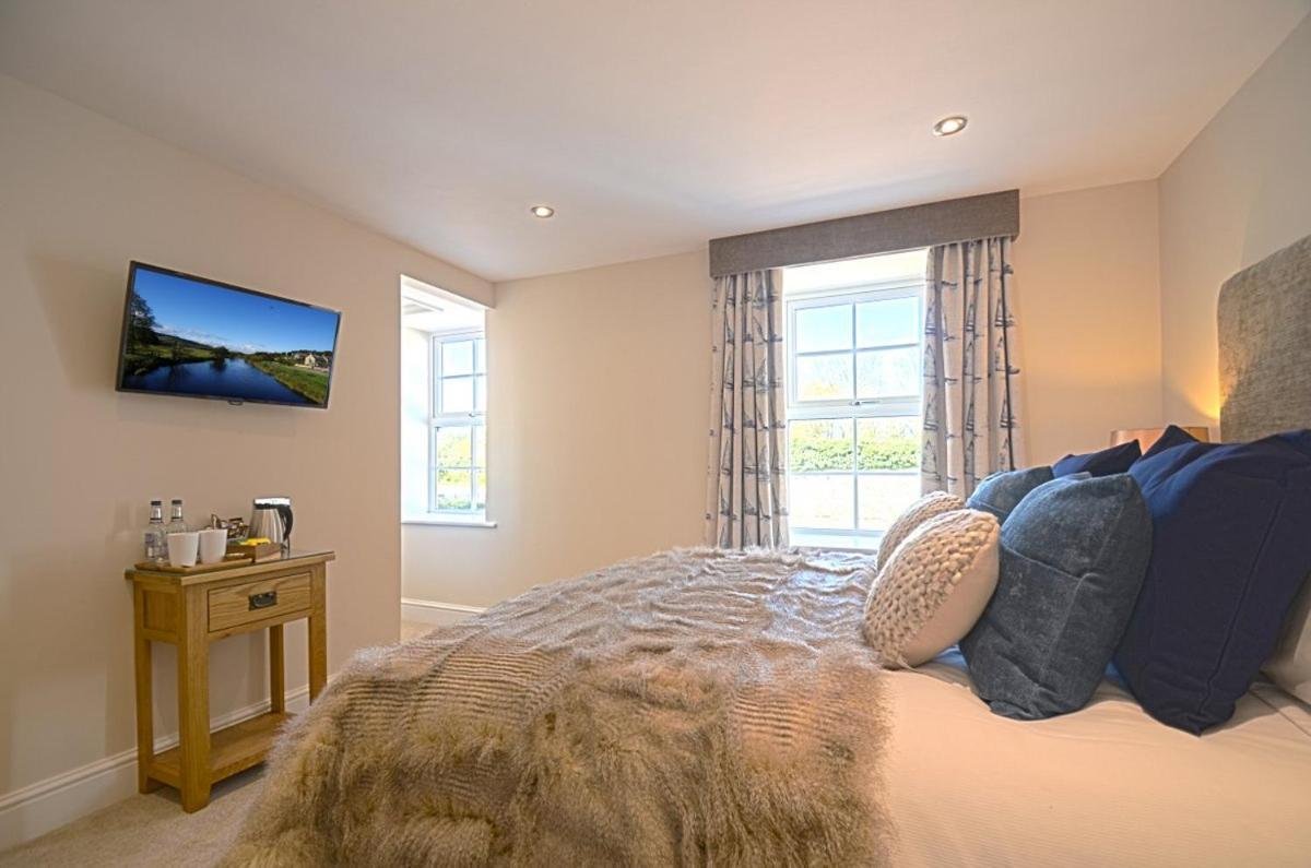 The Black Bull Inn Lowick  Стая снимка